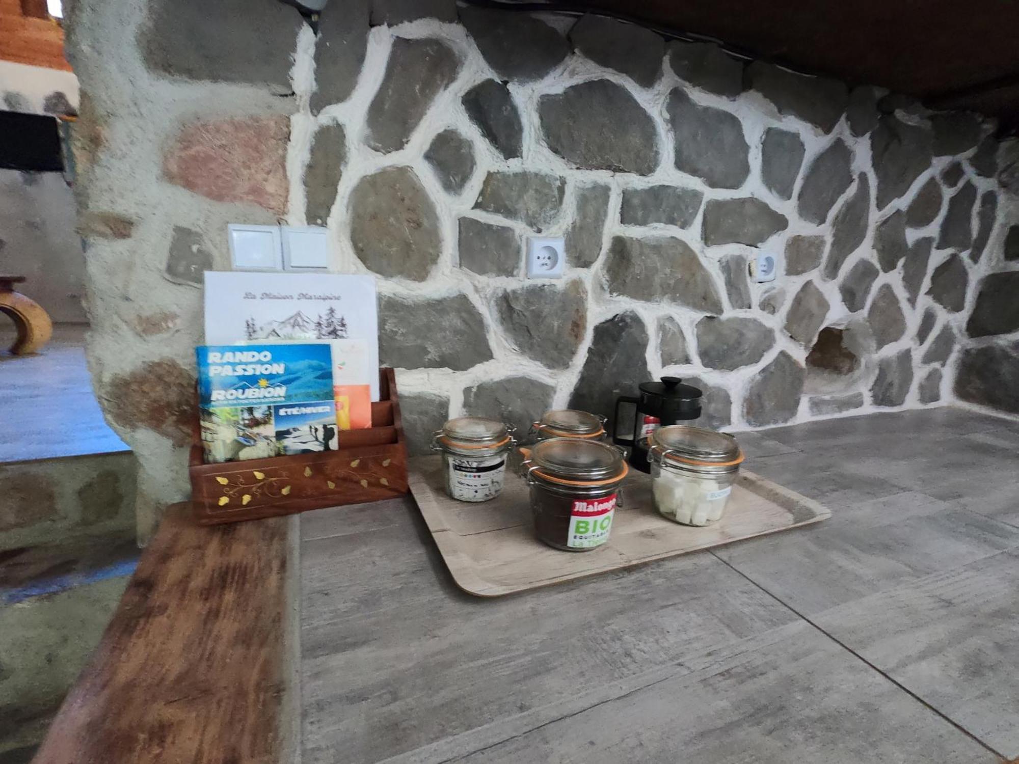 Maison Maralpine Roubion Szoba fotó